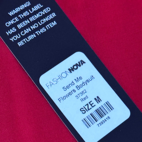 BRAND NEW WITH TAG FASHION NOVA SEND ME FLOWERS BODY SUIT - Picture 2 of 5